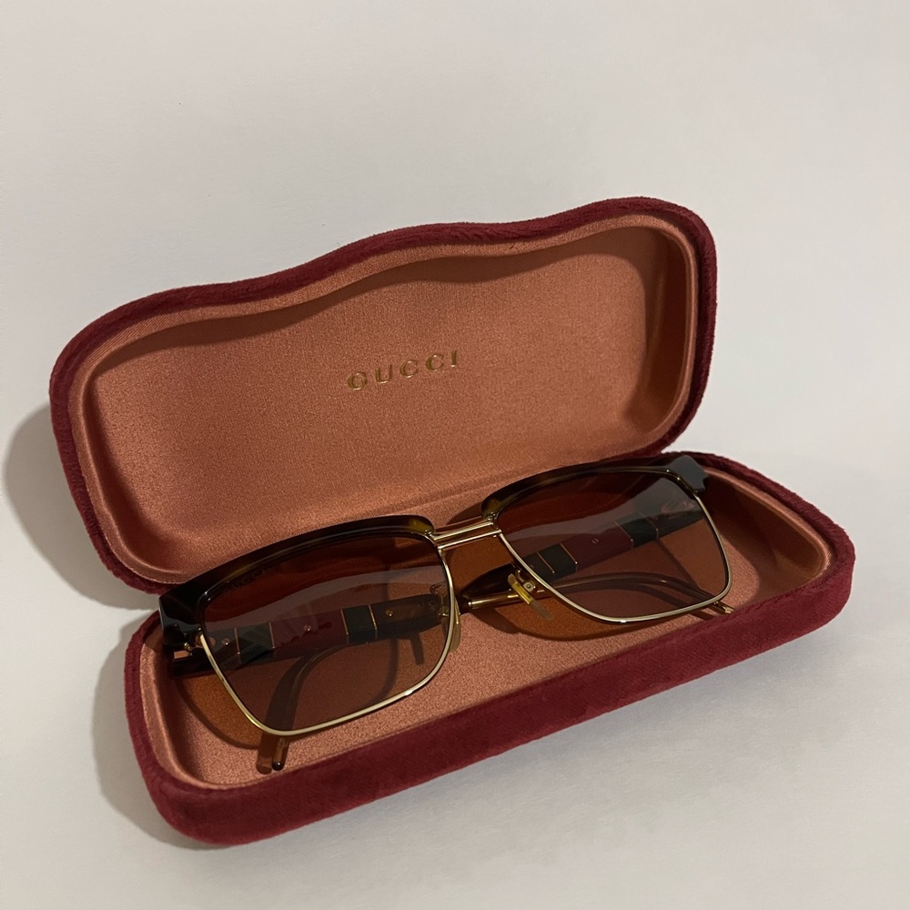 Gucci sunglasses